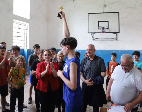 მარტვილში კალათბურთის ჩემპონატი გაიმართა